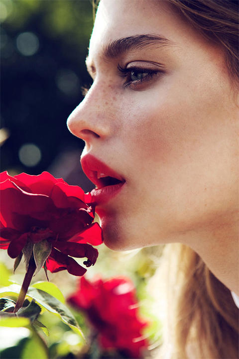 女孩都喜欢别人送鲜花吗?